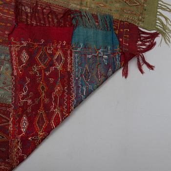 MATTA, antik, orientalisk, ca 470/489 x 220 cm.