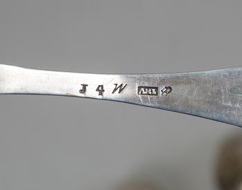 SKEDAR, 8st, silver, bla Johan Lindbom, Visby, 1796. Vikt ca 340g.