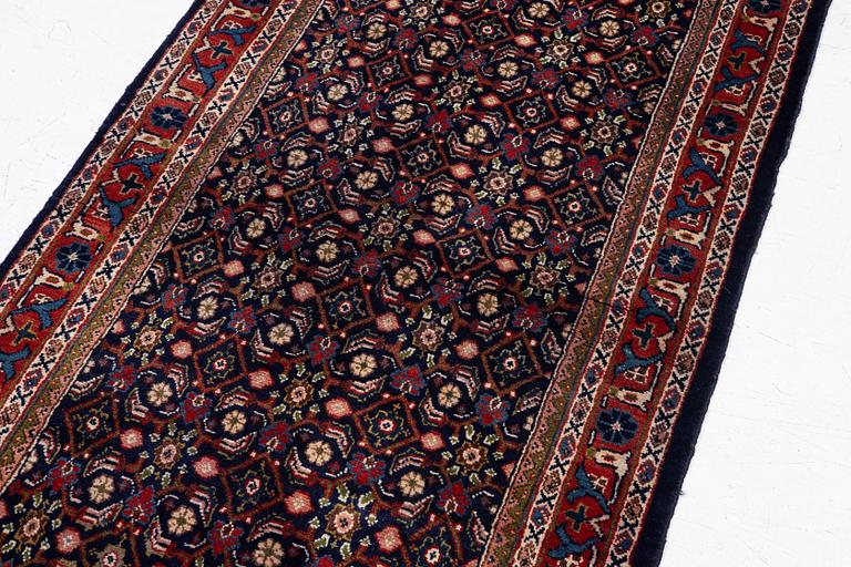 Matta, Arak, 290 x 118 cm.