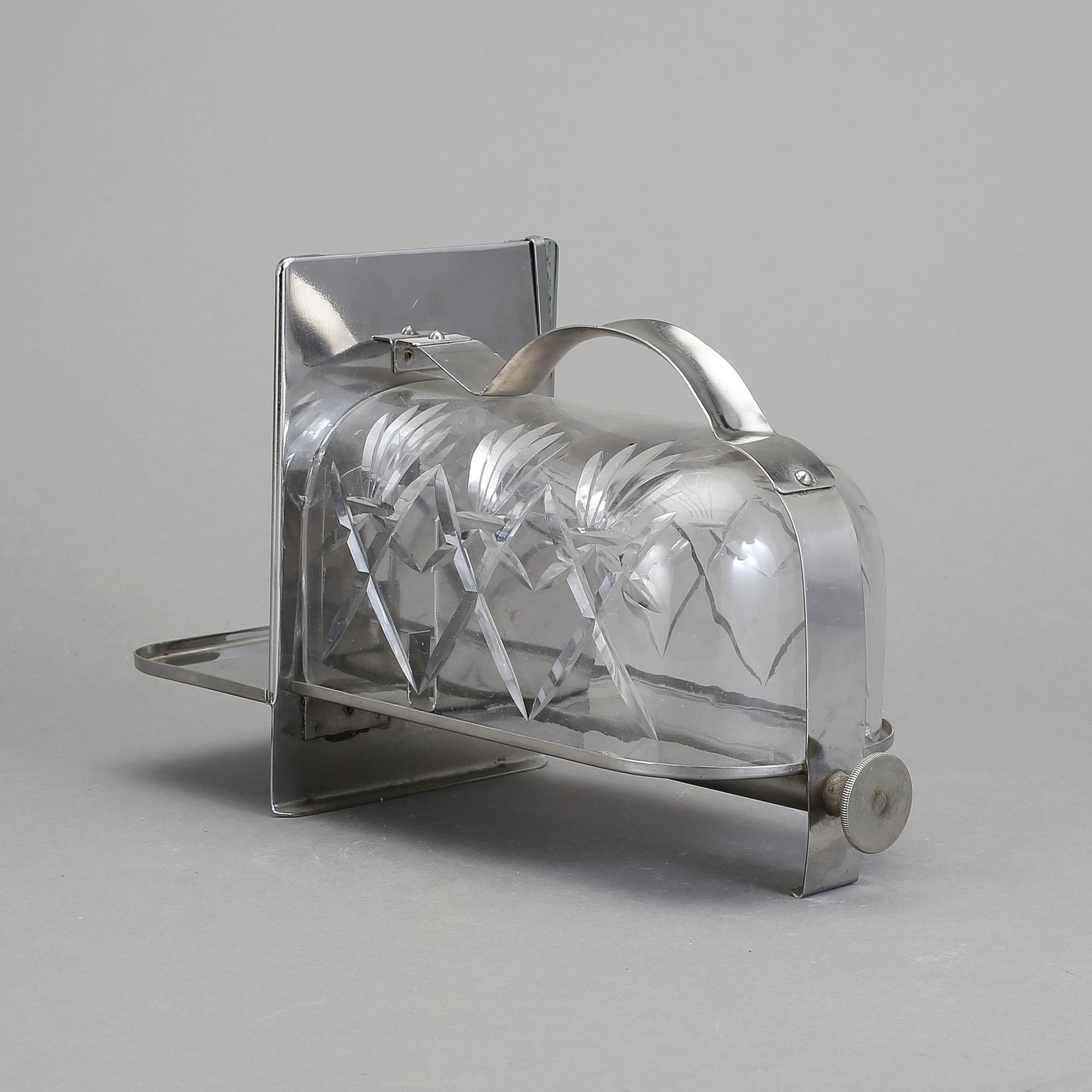 TRYFFELSKÄRARE, vitmetall och glas, 1940-tal.