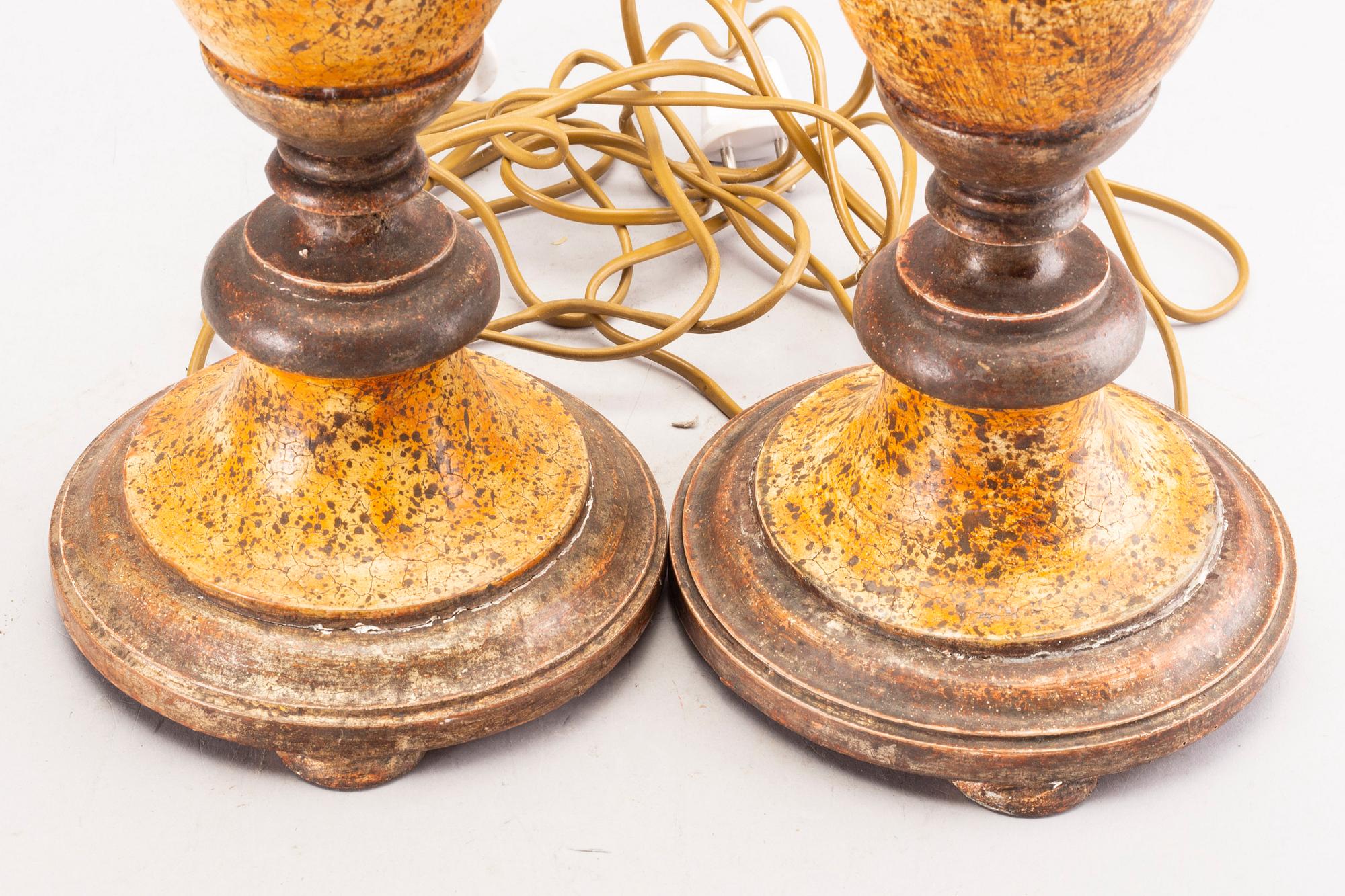 A pair of wood table lamps from Paoletti, Firenze Italy, second half of 20th century.