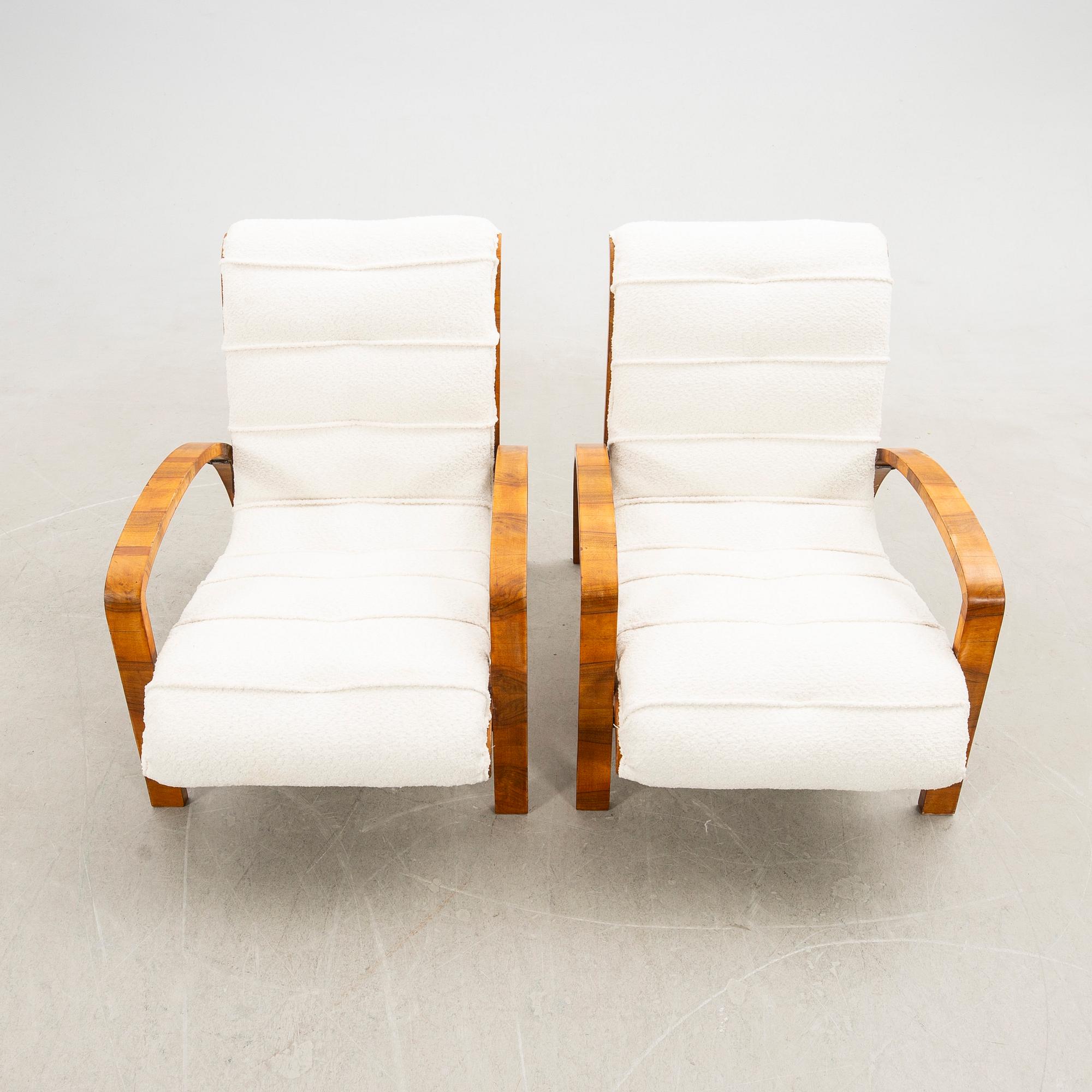 Armchairs, a pair, Art Deco, first half of the 20th century.