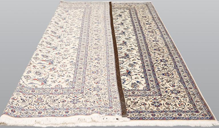 Matta, Nain Part Silk, S.K 4LAA, 350 x 255 cm.