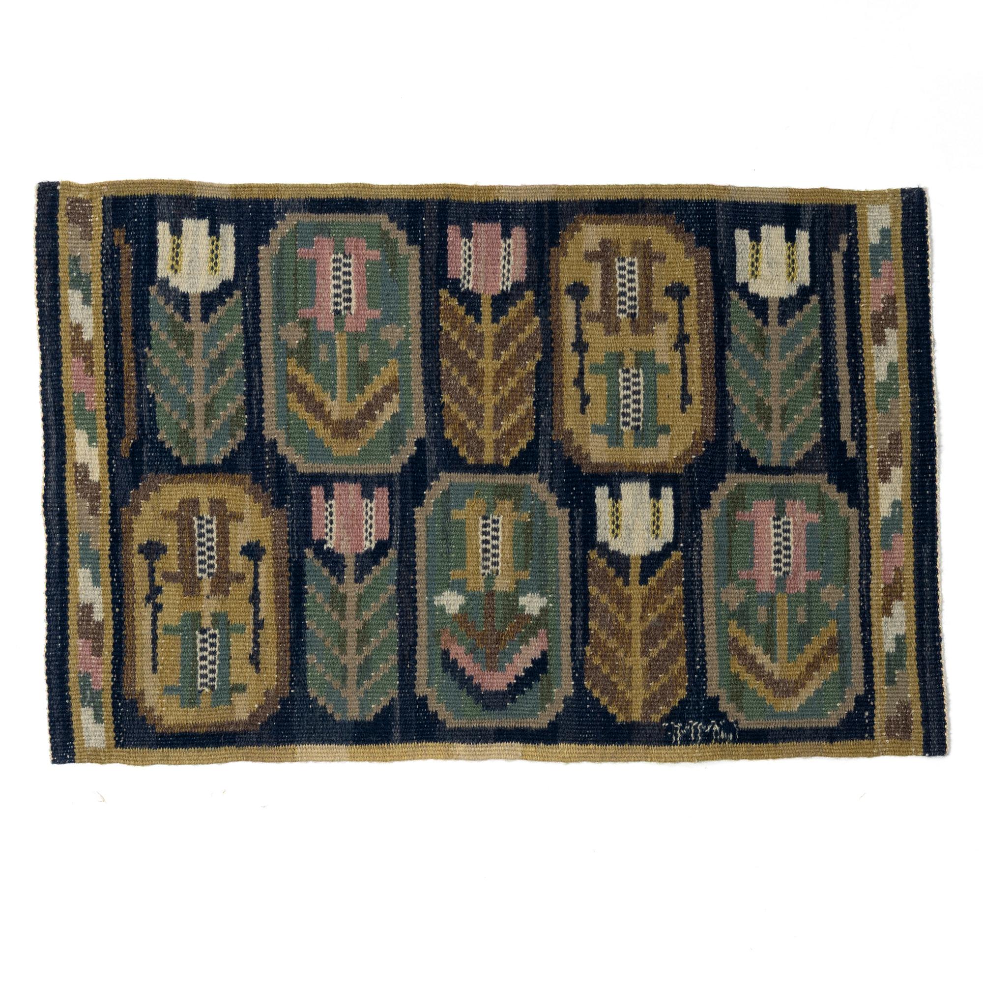 Märta Måås-Fjetterström, a flat weave, 'Medaljongerna', signed ABMMF, ca 40.5 x 64 cm.