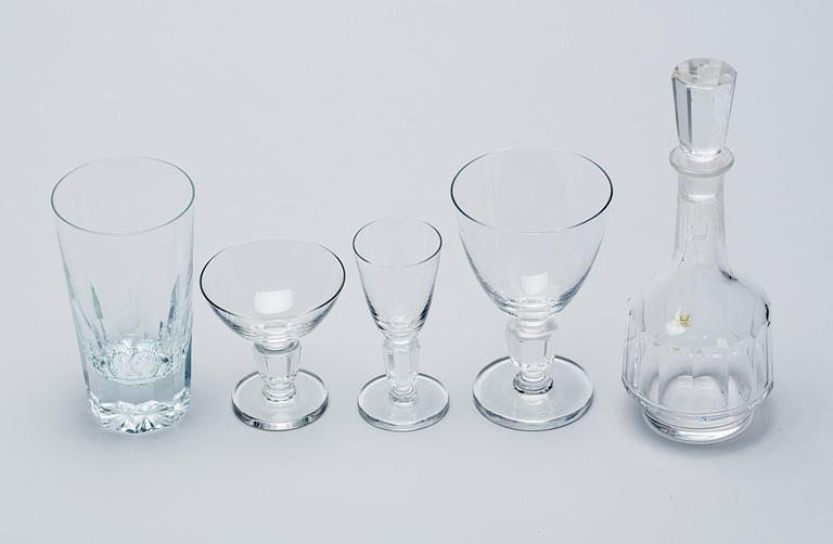 GLASSERVIS, 49 delar, Kosta. 1900-talets andra hälft.