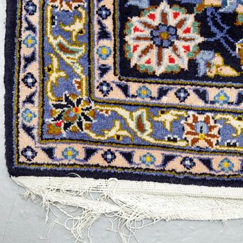 A carpet, Kashan ca 415 x 300 cm.
