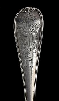 RAGUSKED, silver, Frankrike, tidigt 1800-tal. Vikt 192 g.
