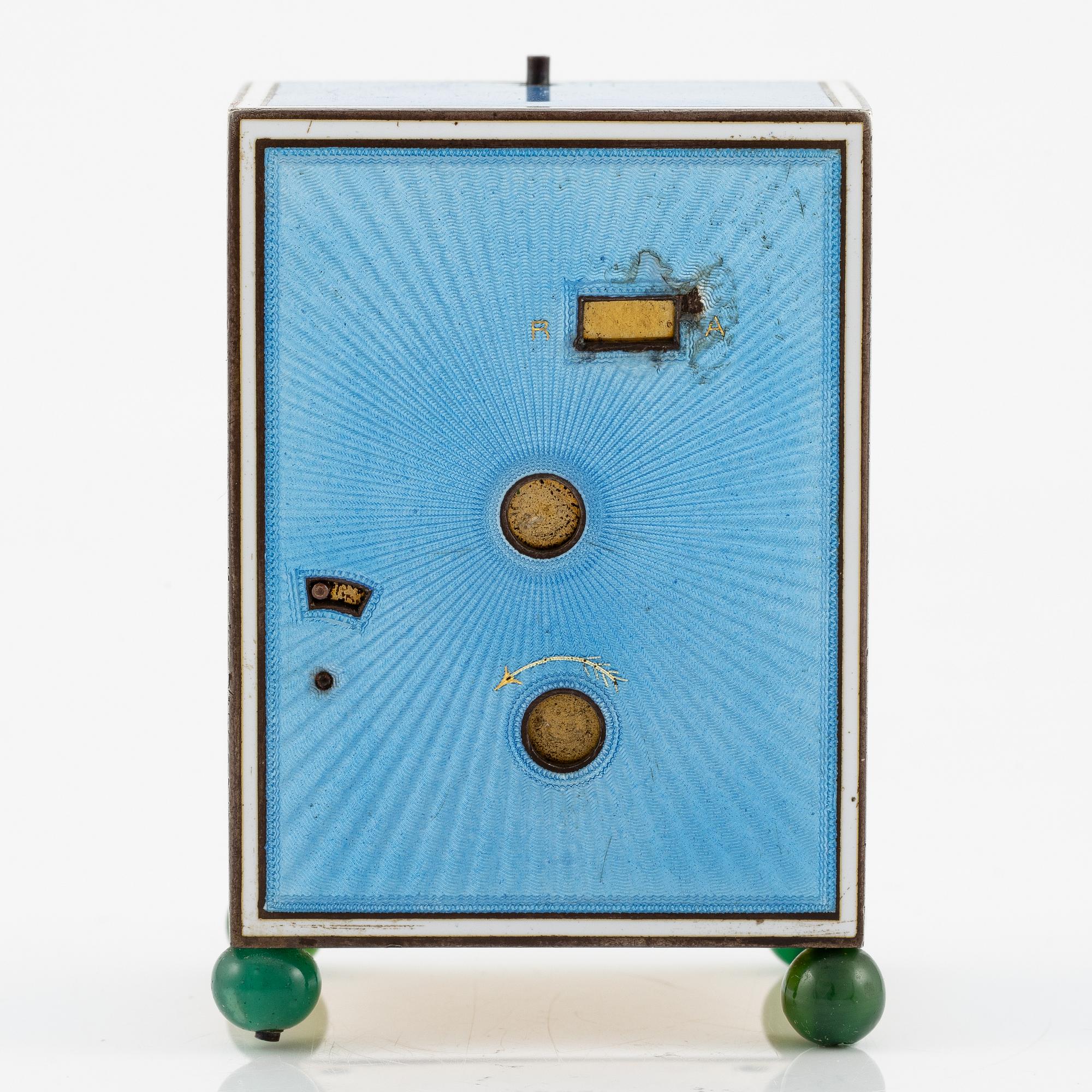 Cartier, reseur i förgyllt silver och emalj samt originaletui, Frankrike tidigt 1900-tal.