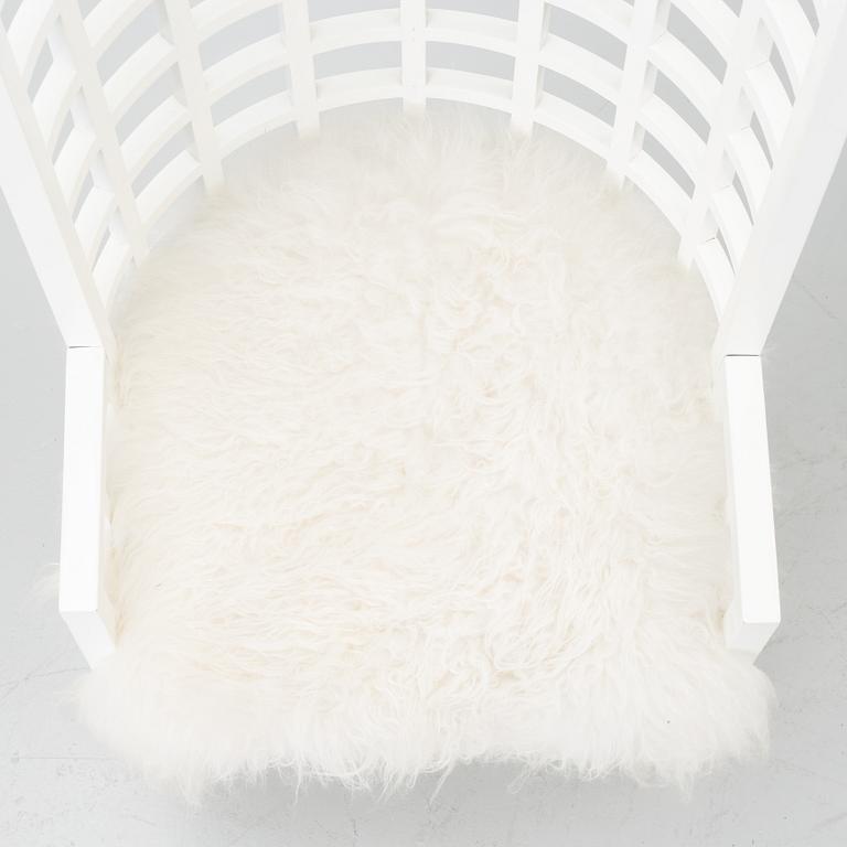 Armchairs, a pair, contemporary.