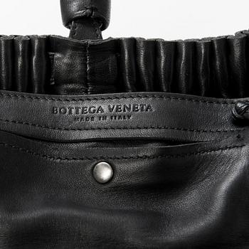 VÄSKA, Bottega Veneta.