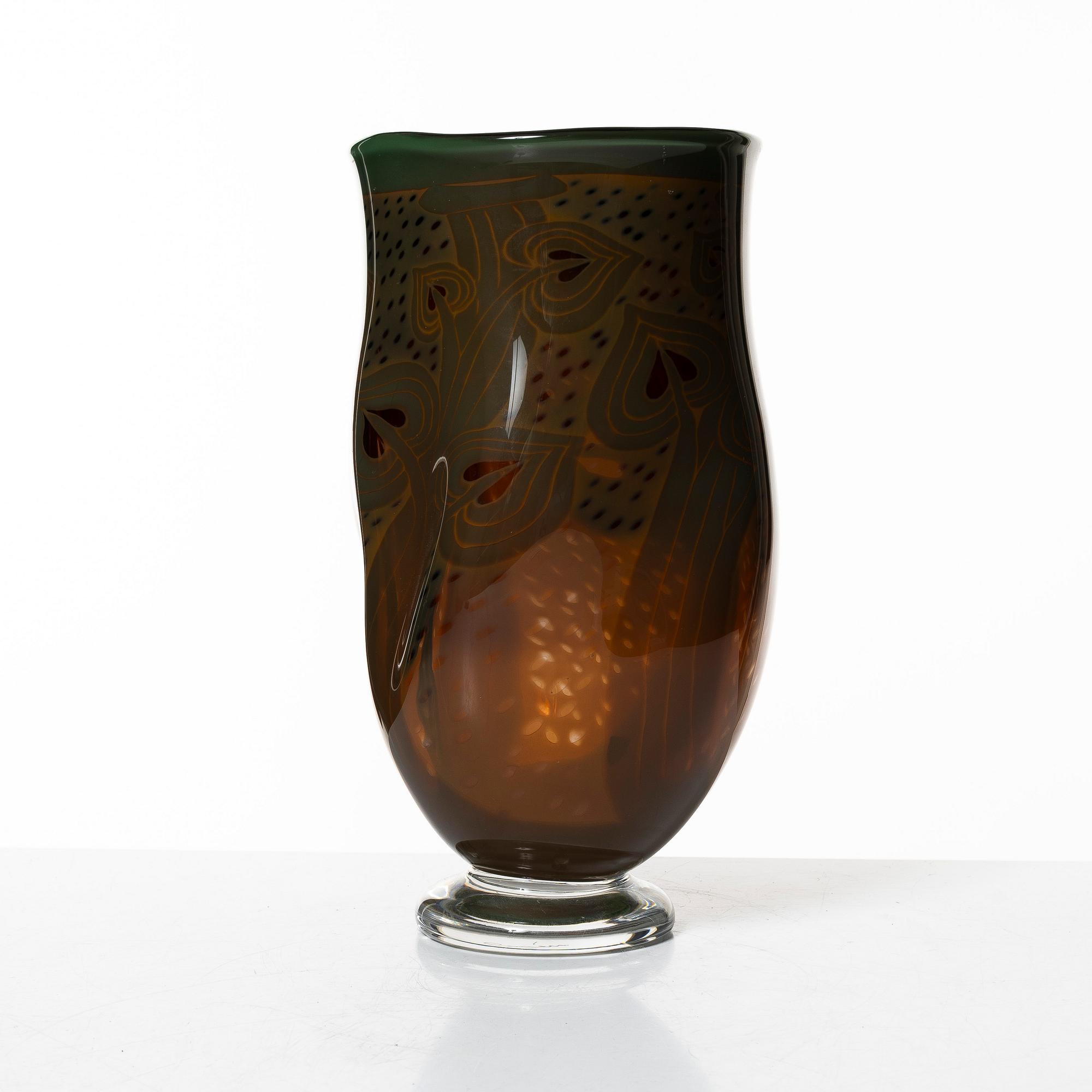Gunnar Cyrén, vase, Graal, Orrefors 1989.
