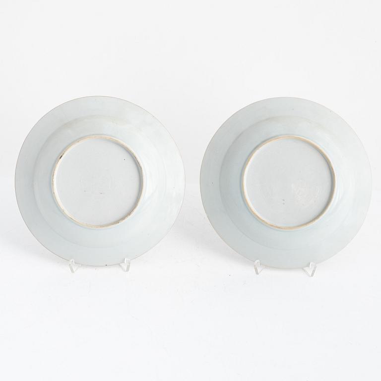 Tallrikar, 4 st kompaniporslin, Kina, Qianlong (1736-95).