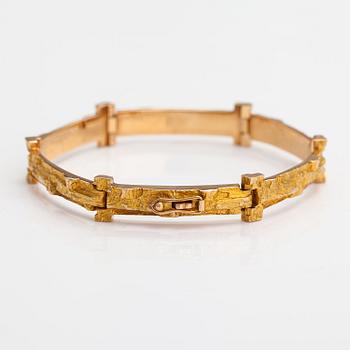 Björn Weckström, A 14K gold bracelet "Tundra". Lapponia 1973.