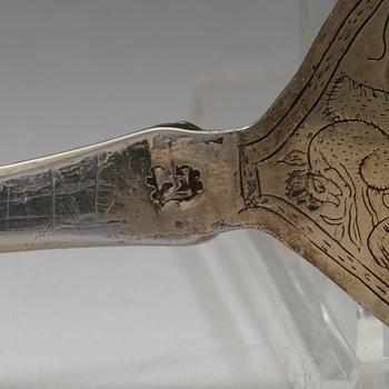 Troligen Matts Eriksson, sked med fyrsidig kerubknopp, silver, (verksam i Stockholm -1595-1624).