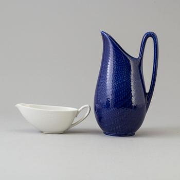55 pcs of 'Blå Eld' porcelain service by Hertha Bengtsson fr Gustavsberg, second half of the 20th century.