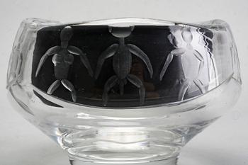Erik Höglund, a glass bowl from Boda.