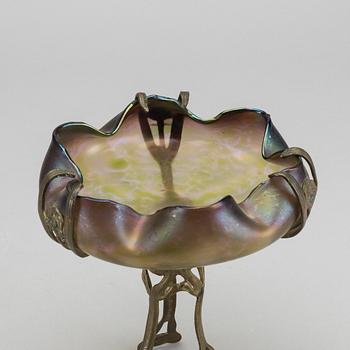JOSEF RINDSKOPF & SÖHNE, a glass bowl on metal stand.
