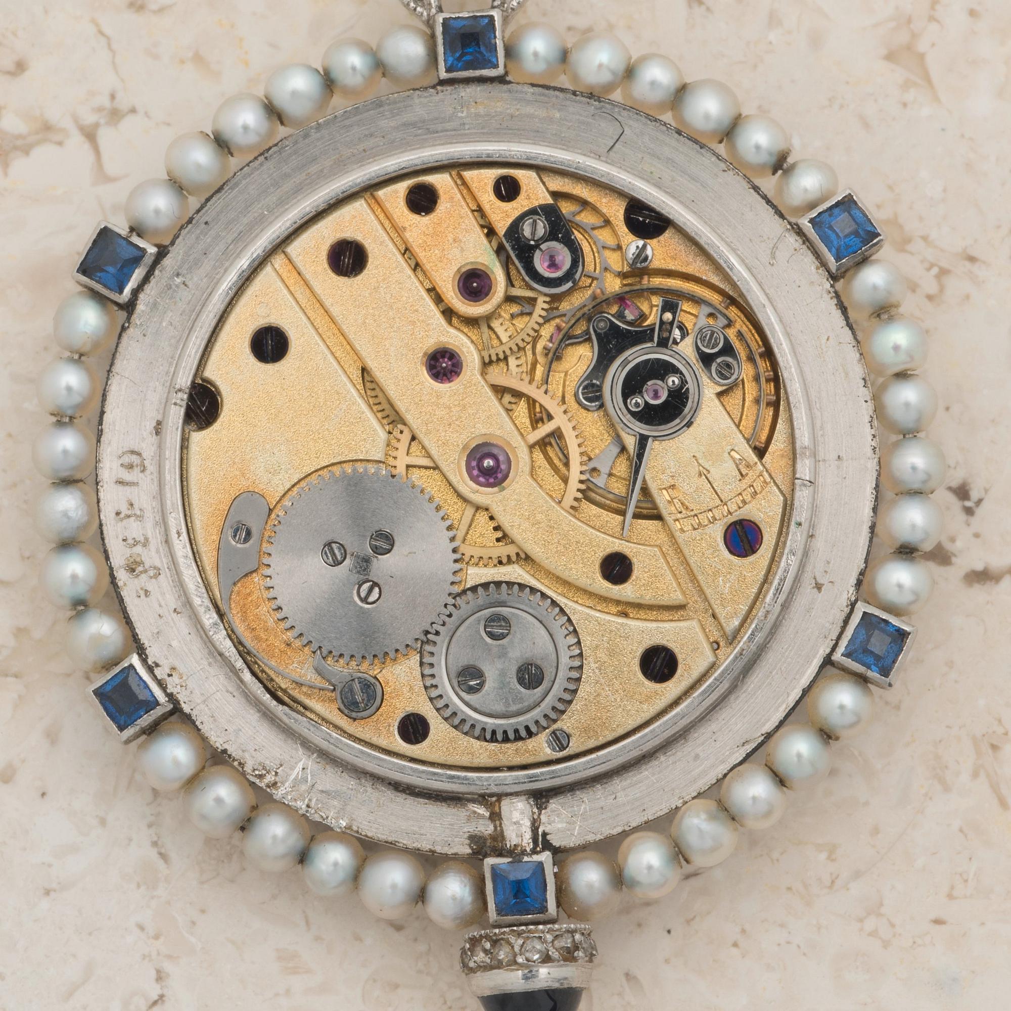 J. CHAUMET, Paris-Londres, "Belle Epoque", pendant watch, 29,5 mm.