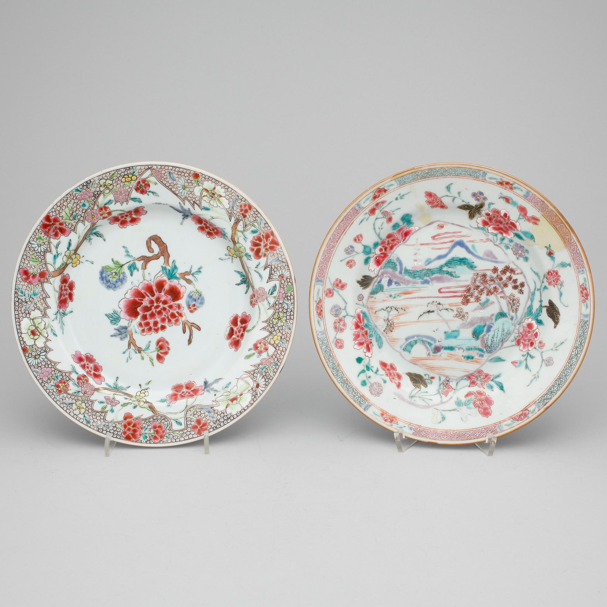 TALLRIKAR, 4 st, porslin, Qingdynastin, Qianlong (1736-95).
