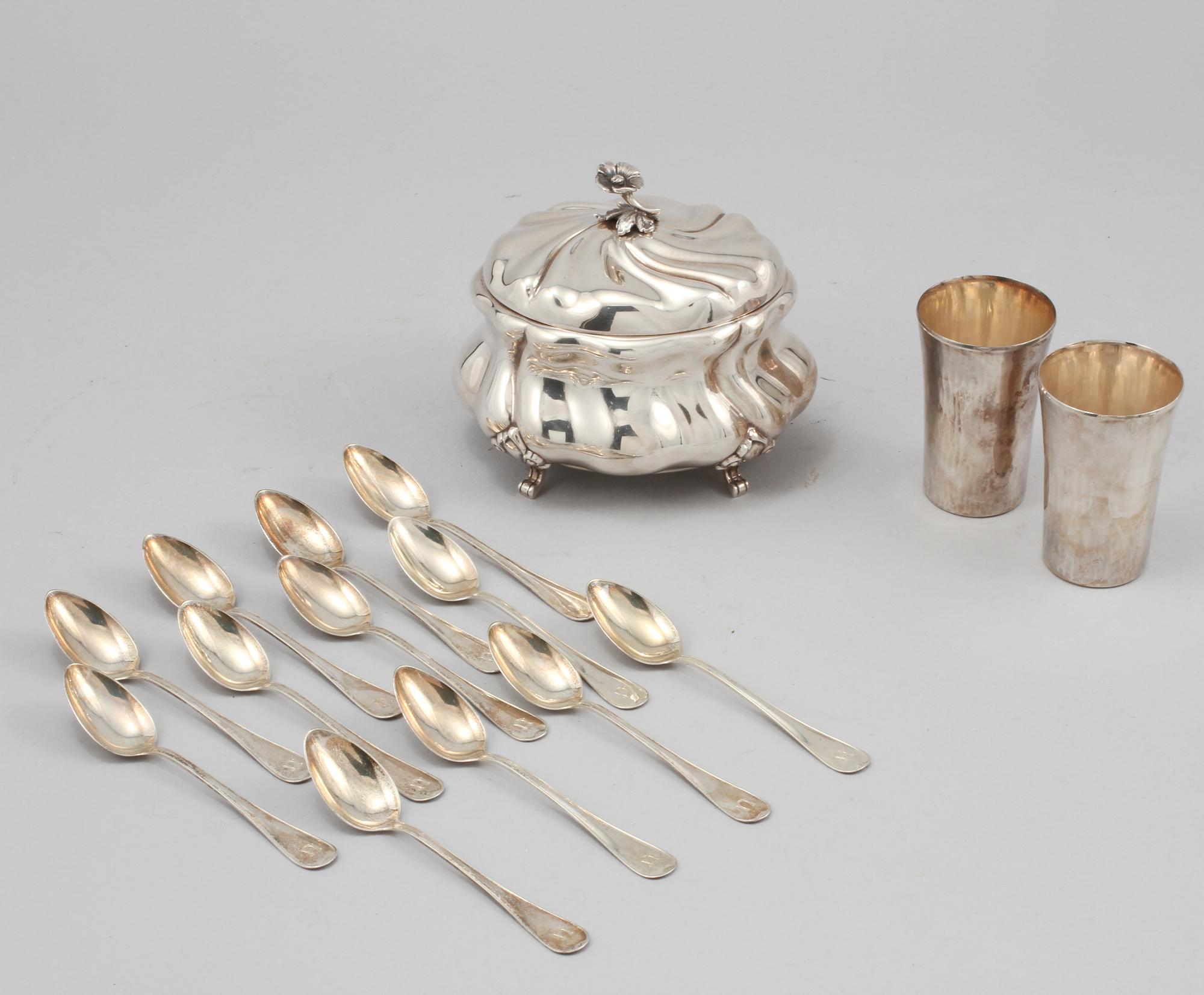 PARTI SILVER, 15 delar, silver, bla GAB, Stockholm, 1900-tal. Vikt 571 g.