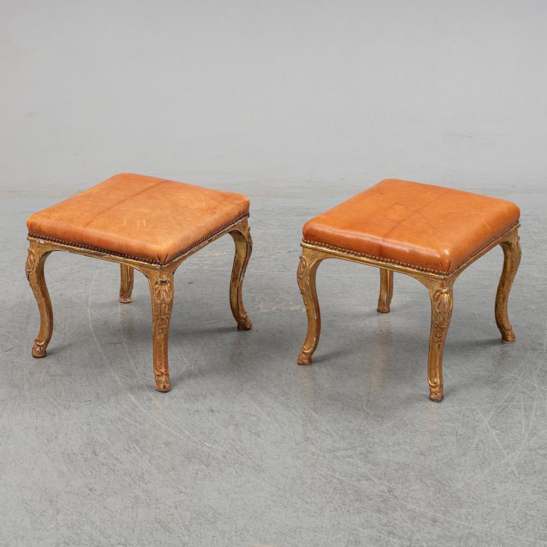 Taburetter, ett par, Louis XV, 1700-tal.