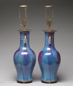 A pair of flambé glazed vases, late Qing dynasty.