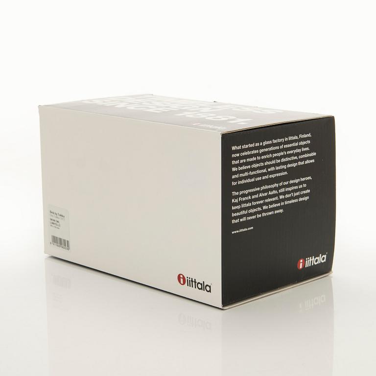 Oiva Toikka, A glass bird, 'Snow Owl', signed O. Toikka Nuutajärvi.