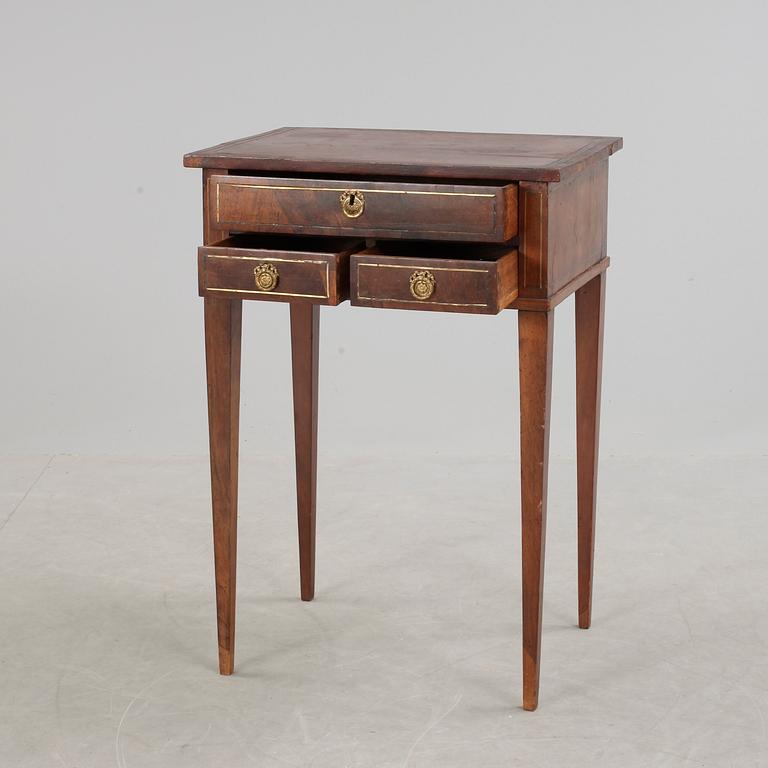 BORD, sengustaviansk, 1800-tal.