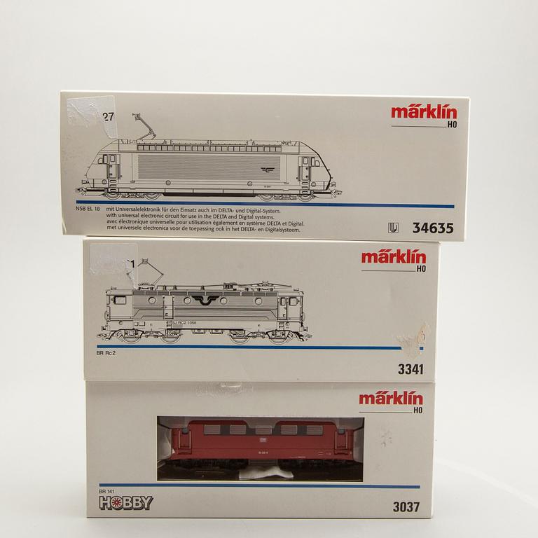 3 Märklin H0 locomotives.