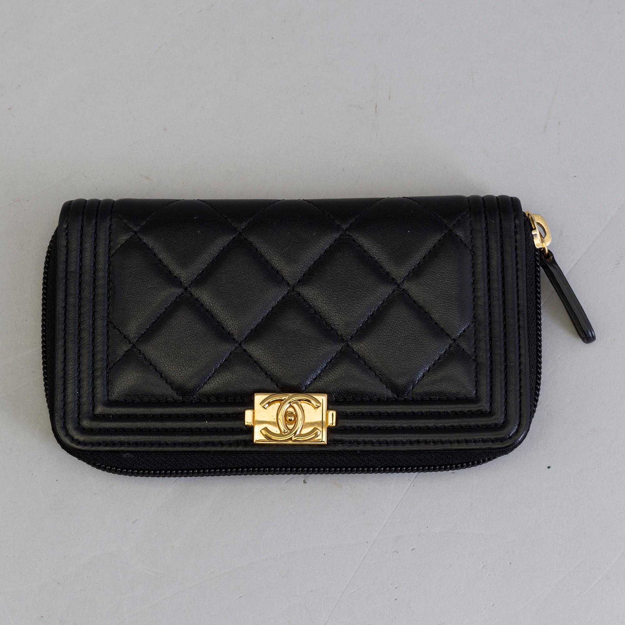 WALLET, Chanel, 2015-16.