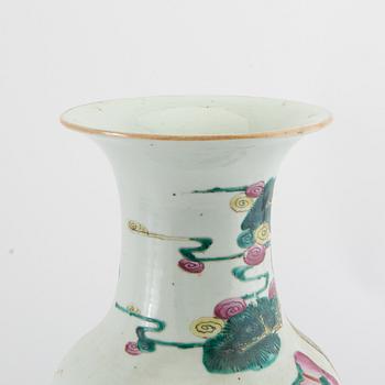 Floor vase China around 1900 porcelain.