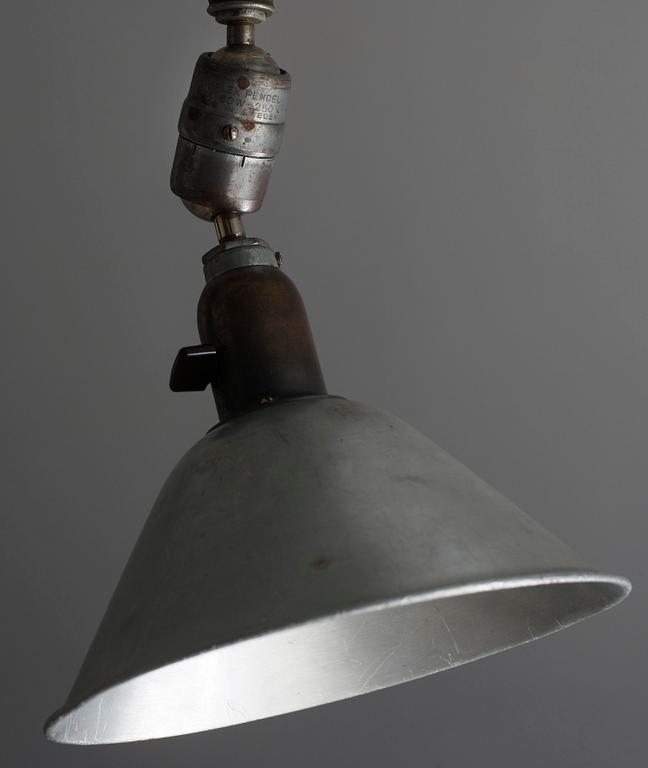 VÄGGLAMPA, "Triplex-pendel", Johan-Petter Johansson, Industri, 1900-talets mitt.