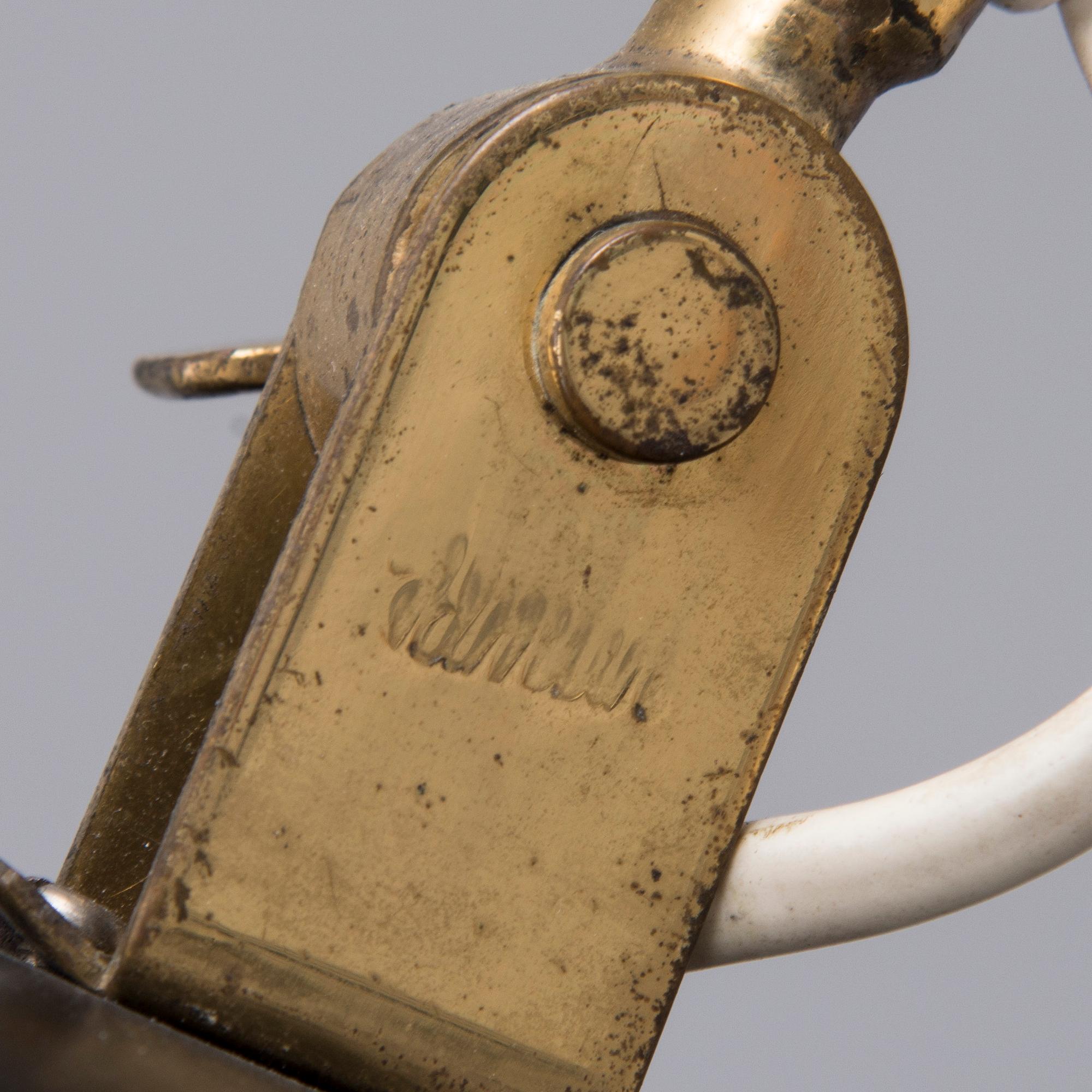 GOLVLAMPA, K10-10, Paavo Tynell, tillverkad av Idman. 1950-tal.