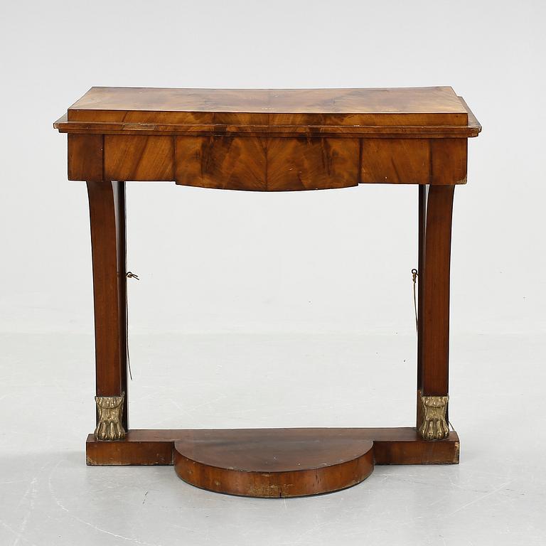 KONSOLBORD, empire, 1800-talets första hälft.