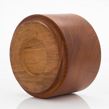 Bertel Gardberg, a teak wood serving bowl, marked BG Finland.