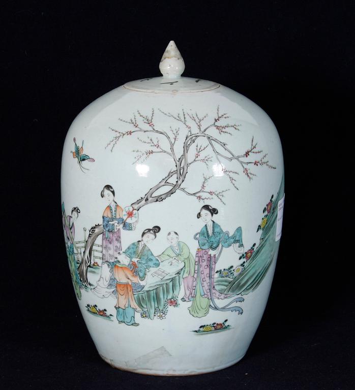 LOCKBOJAN, porslin, Kina, 1900-tal.