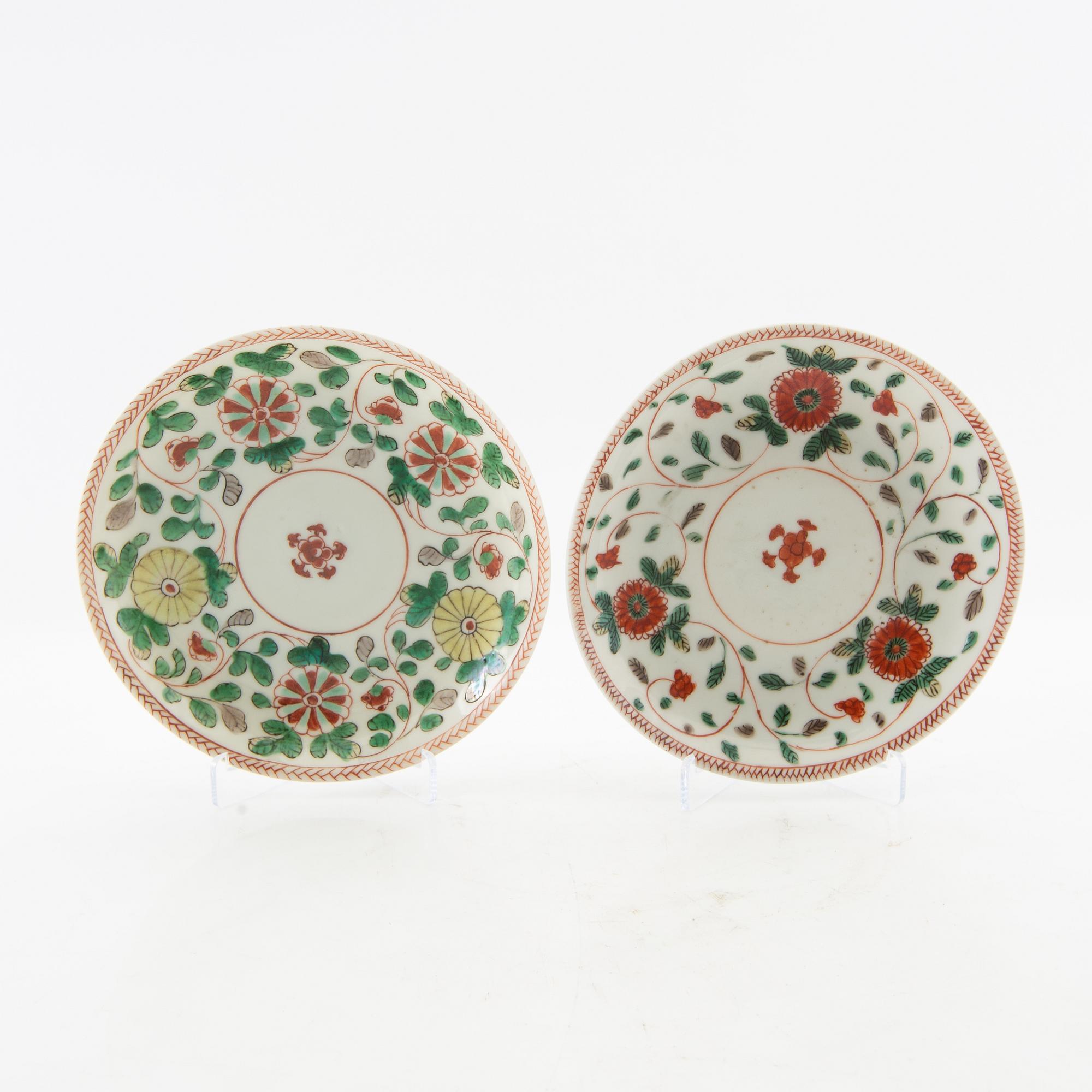 Cup with saucer and saucer two pieces China 18th century porcelain.