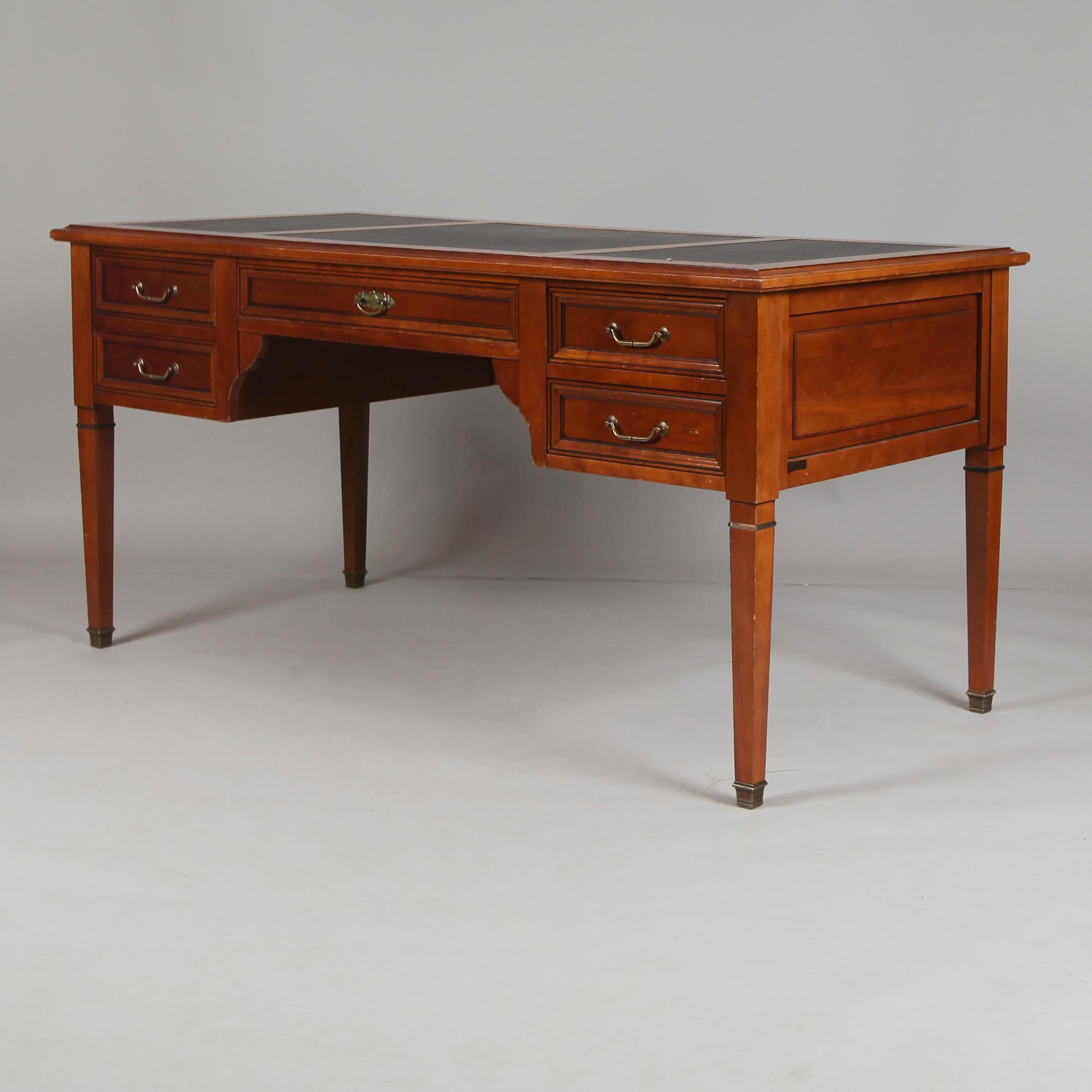 SKRIVBORD, Grange, 1900-talets andra hälft.
