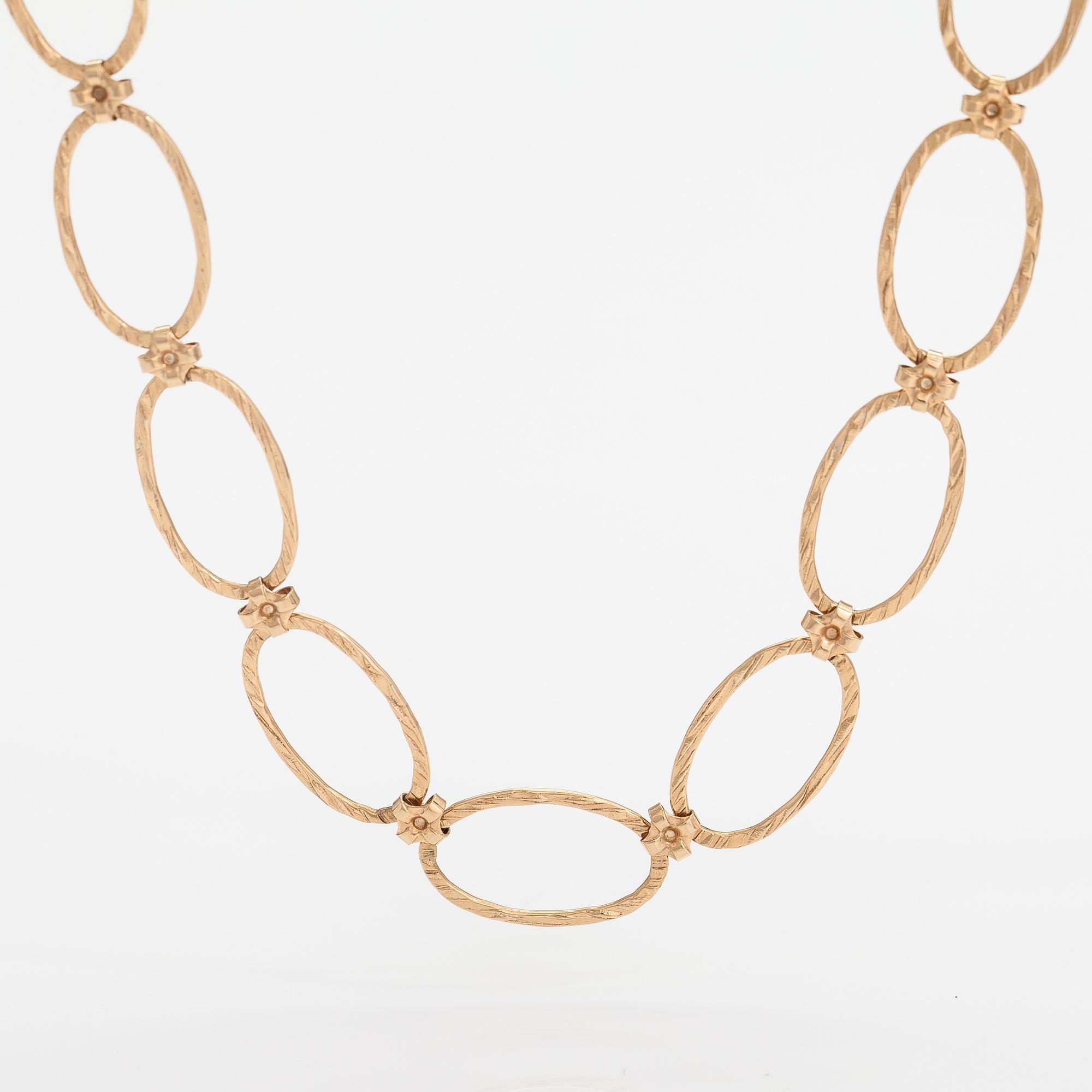 Elis Kauppi, A 14K goldnecklace. Kupittaan kulta, Turku,