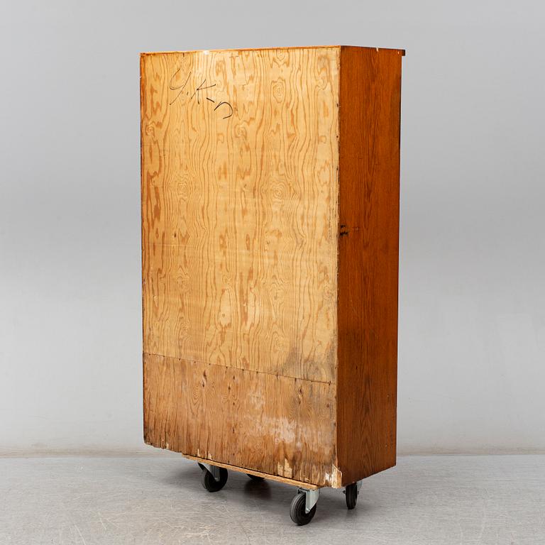 ARKIVSKÅP, 1900-talets andra hälft.