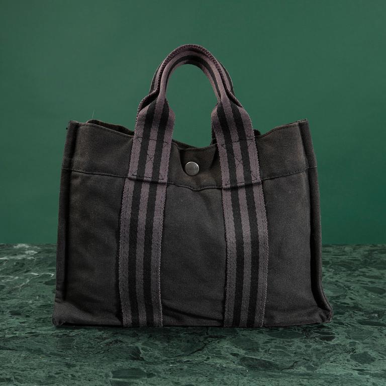 A bag "Fourre Tout", by HERMÈS.