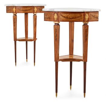 659. A pair of Gustavian corner tables by Georg Haupt, not signed.