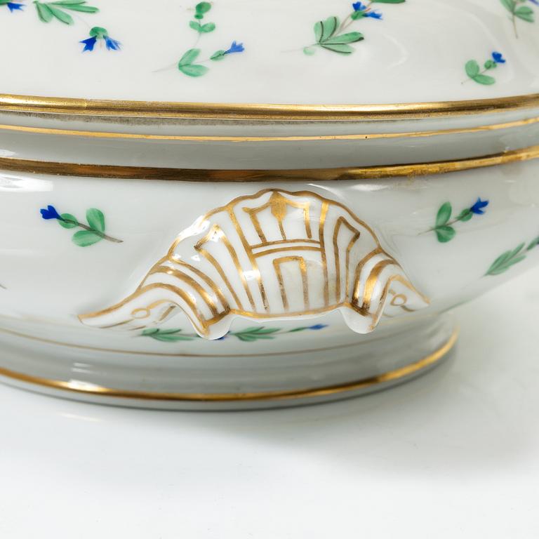 Five pieces of an Angoulême sprig pattern porcelain service, Pillivuyt & Cie, France, around 1900.