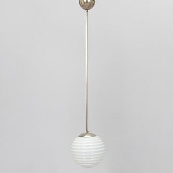 Taklampa, modell 50162, Idman, 1900-talets mitt.