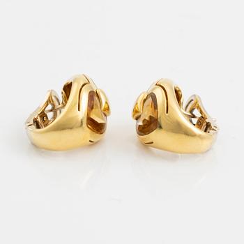 A pair of earrings 18K gold with citrines.