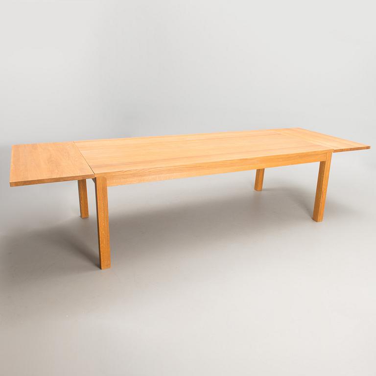 MATBORD OCH 12 STOLAR, Design House Stockholm, 2000-tal.