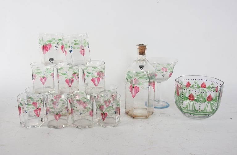 SERVISDELAR, 16 delar, glas. Orrefors, "Maja" Eva Englund.