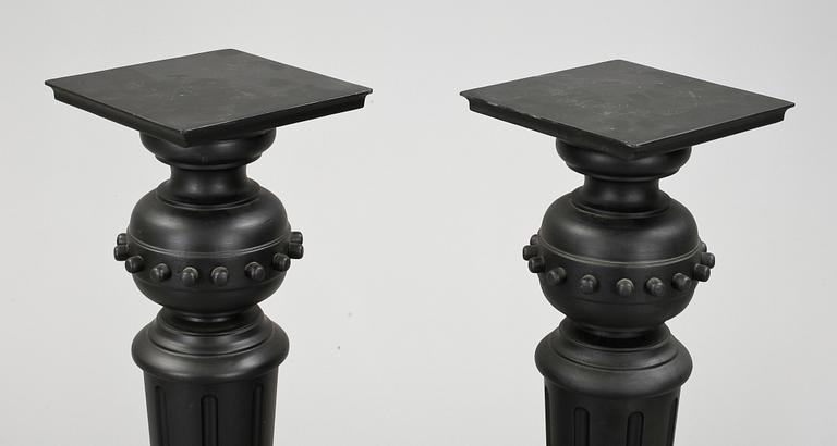 PIEDESTALER, 1900-tal.