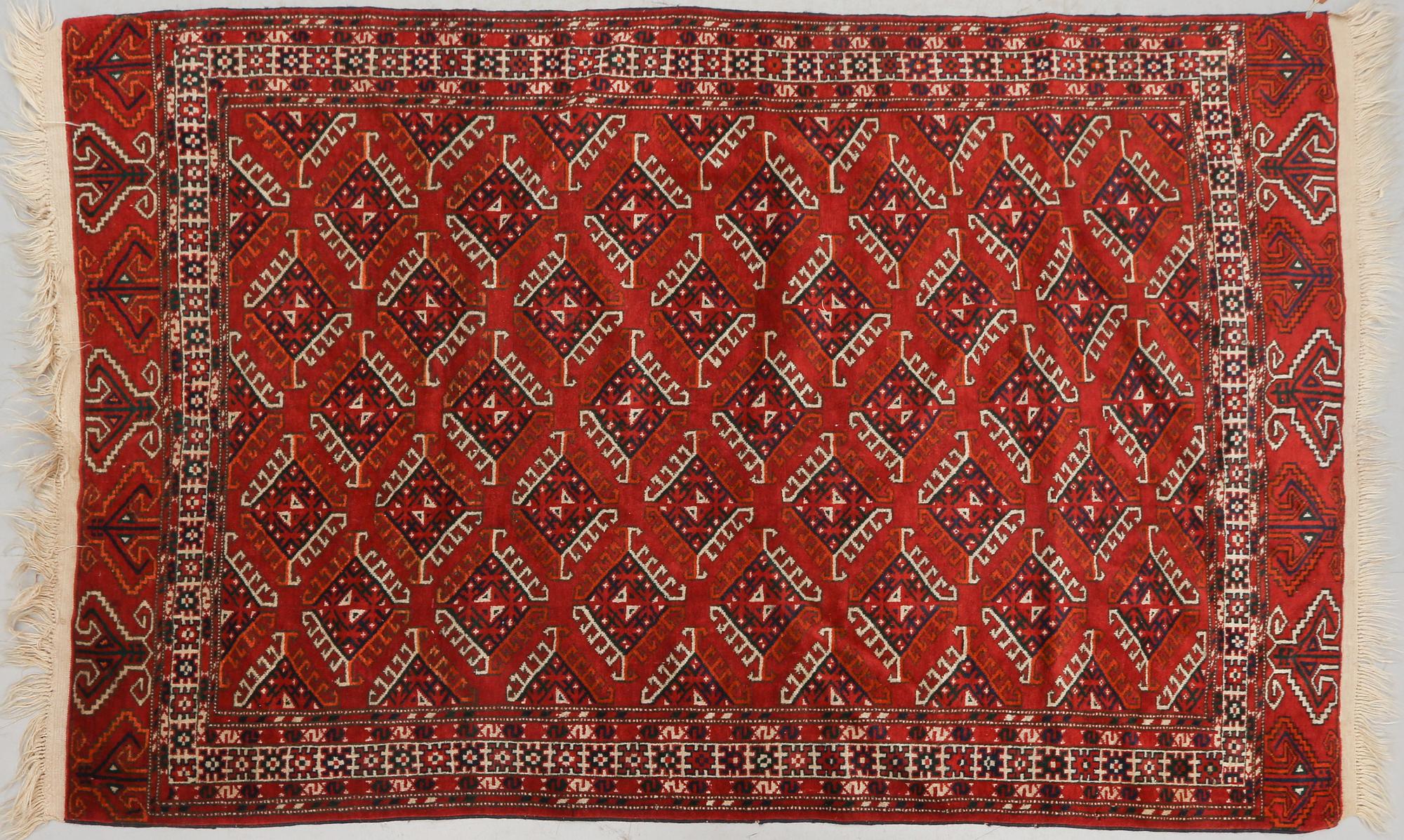 MATTA, troligen Ryssland, old, ca 204 x 130 cm.