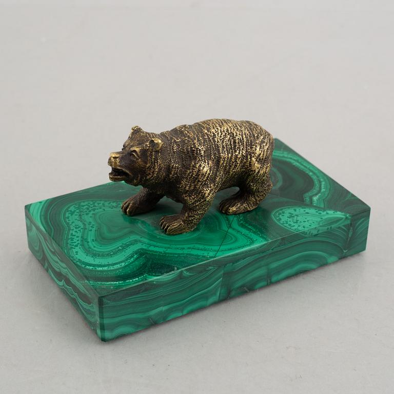 A Nicholas II malachite-veneered and bronze paperweight, late 19th century.